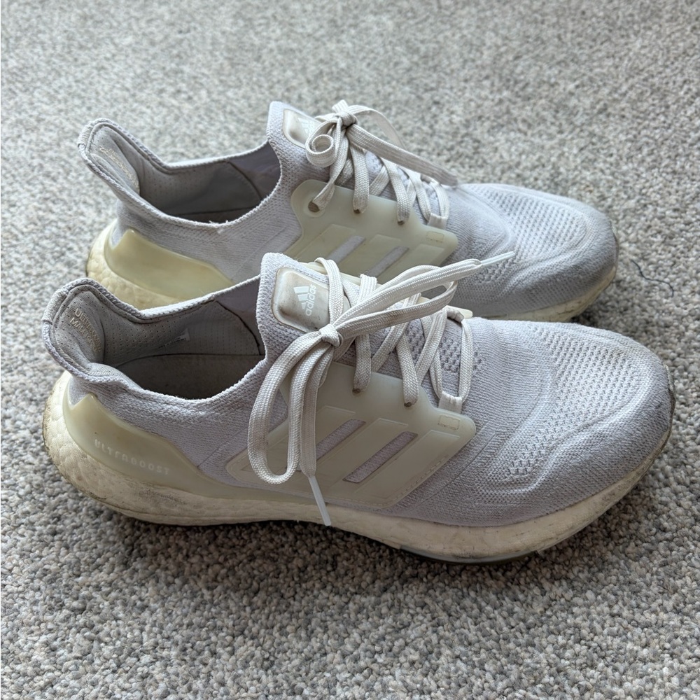 adidas Women's White/Light Cream Running Sneakers